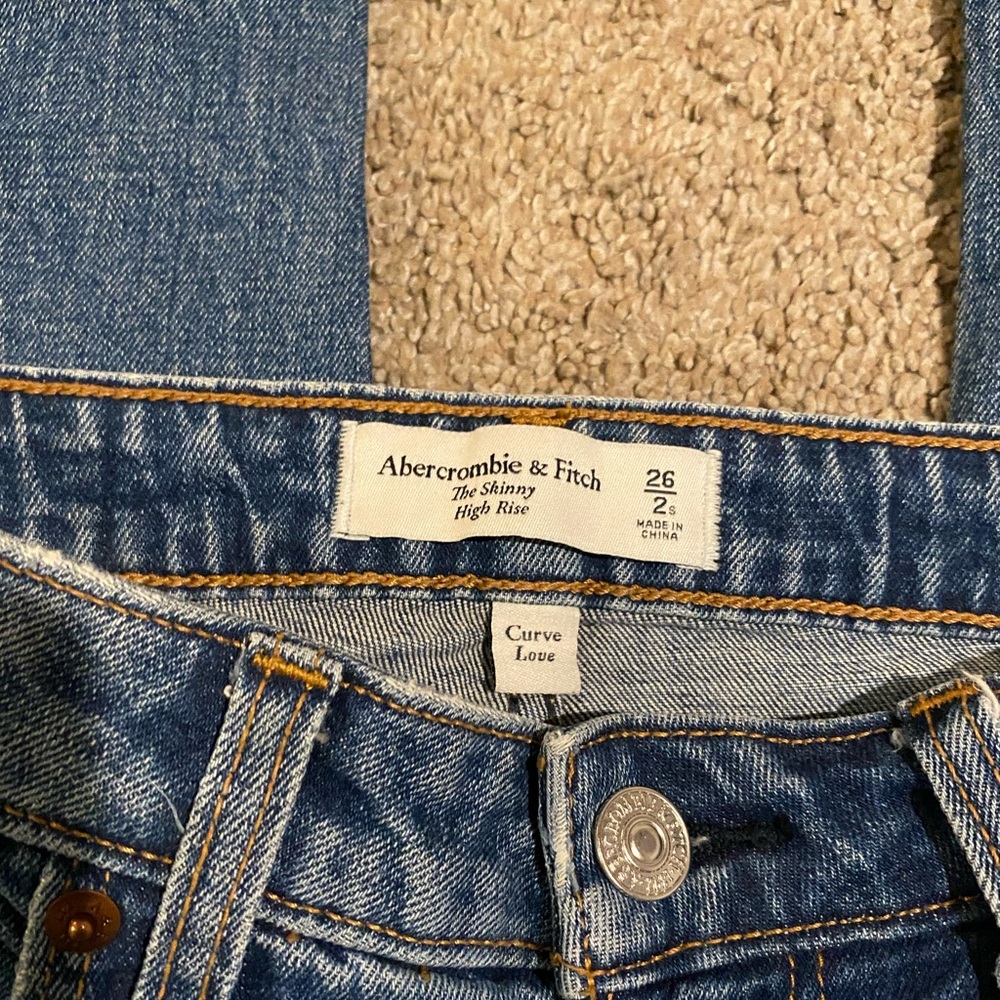 Abercrombie jeans - Picture 4 of 4